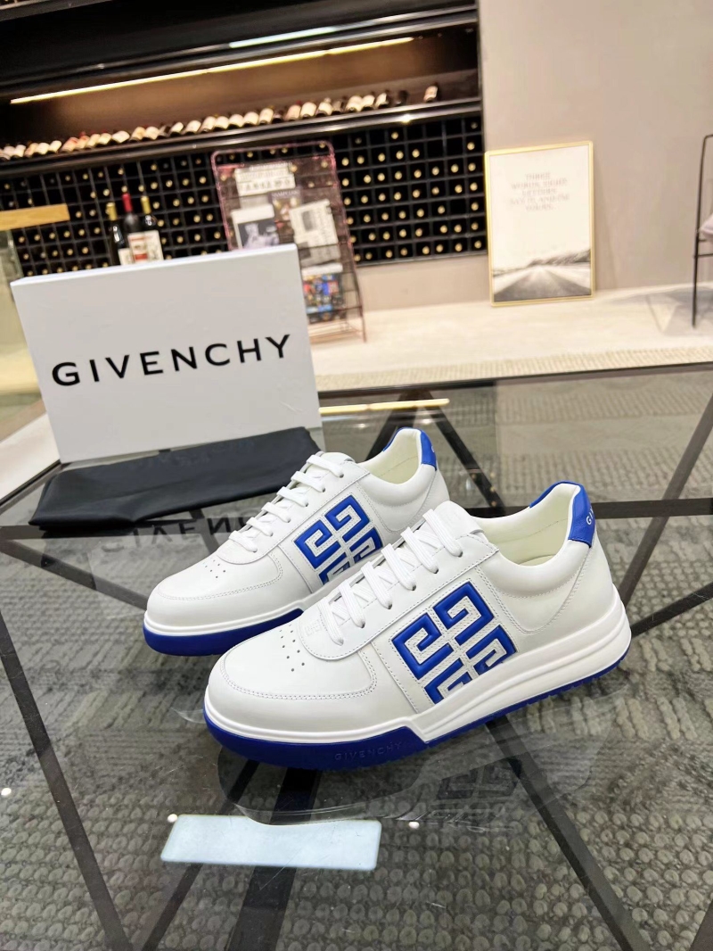 Givenchy Sneakers